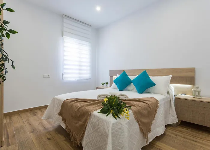 Playa Santa Maria Moderno 3 Кадис